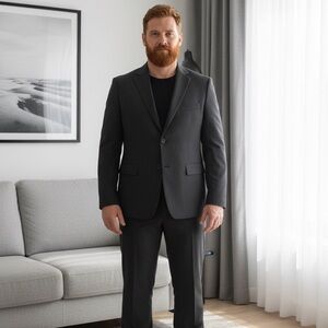 Sophisticated Charcoal Suit for Men